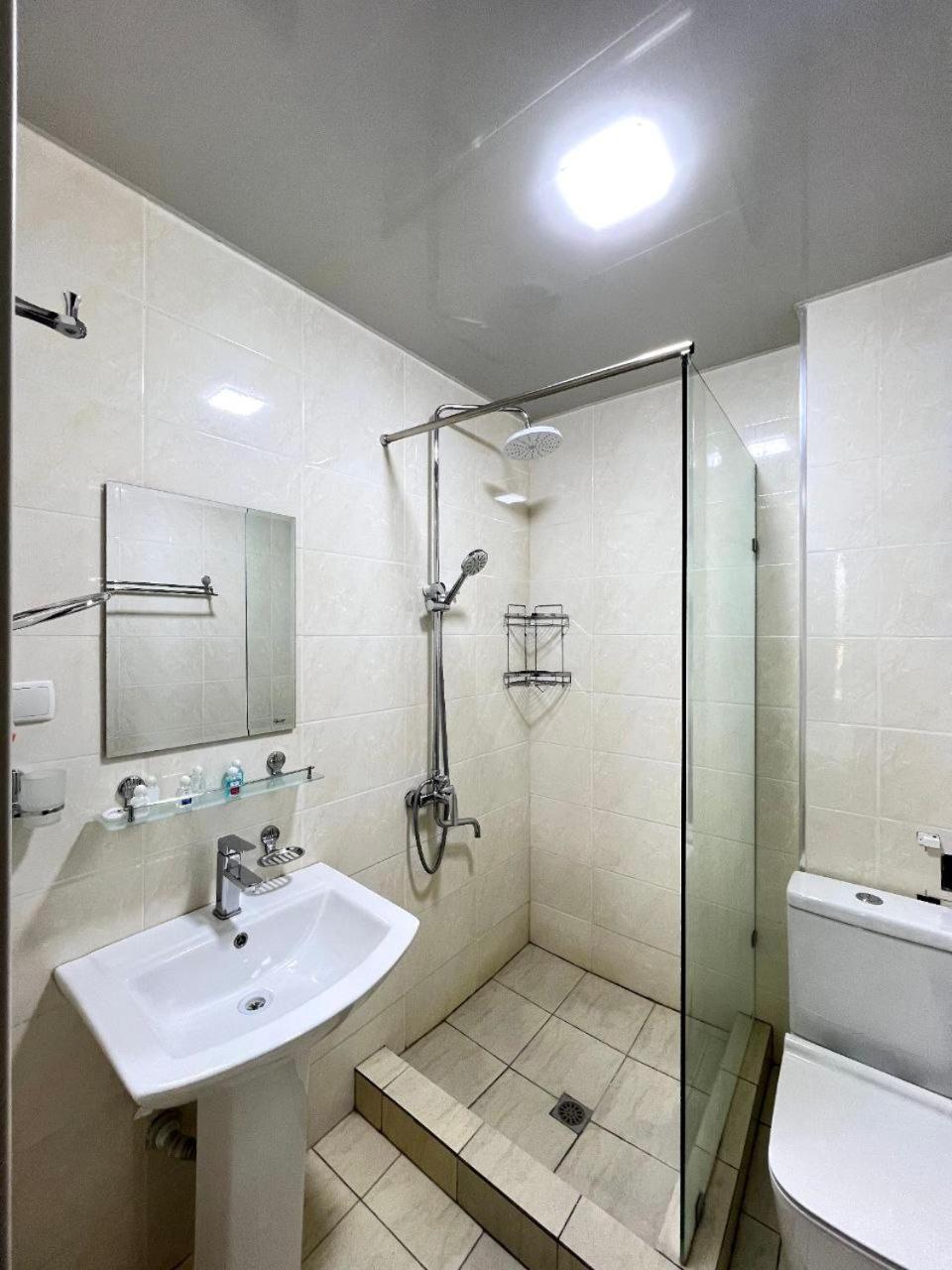 Viva Hotel タシュケント エクステリア 写真